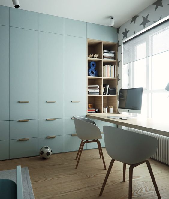 plava soba za dva decaka pisaci sto